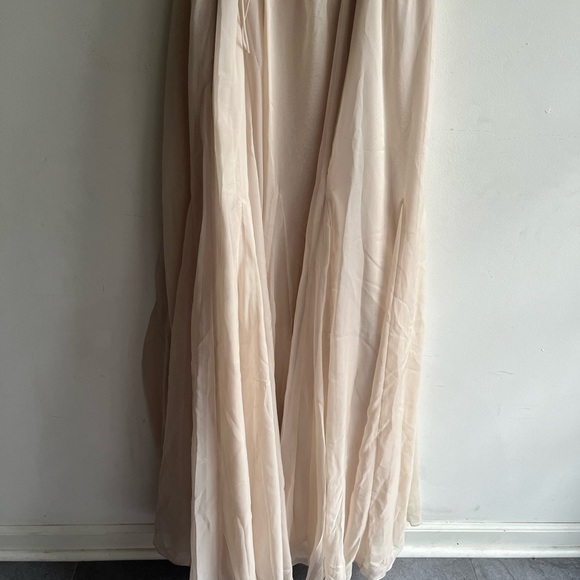 NWT! ALICE + OLIVIA Carisa Belted Chiffon Gown Size 12 - Picture 7 of 9